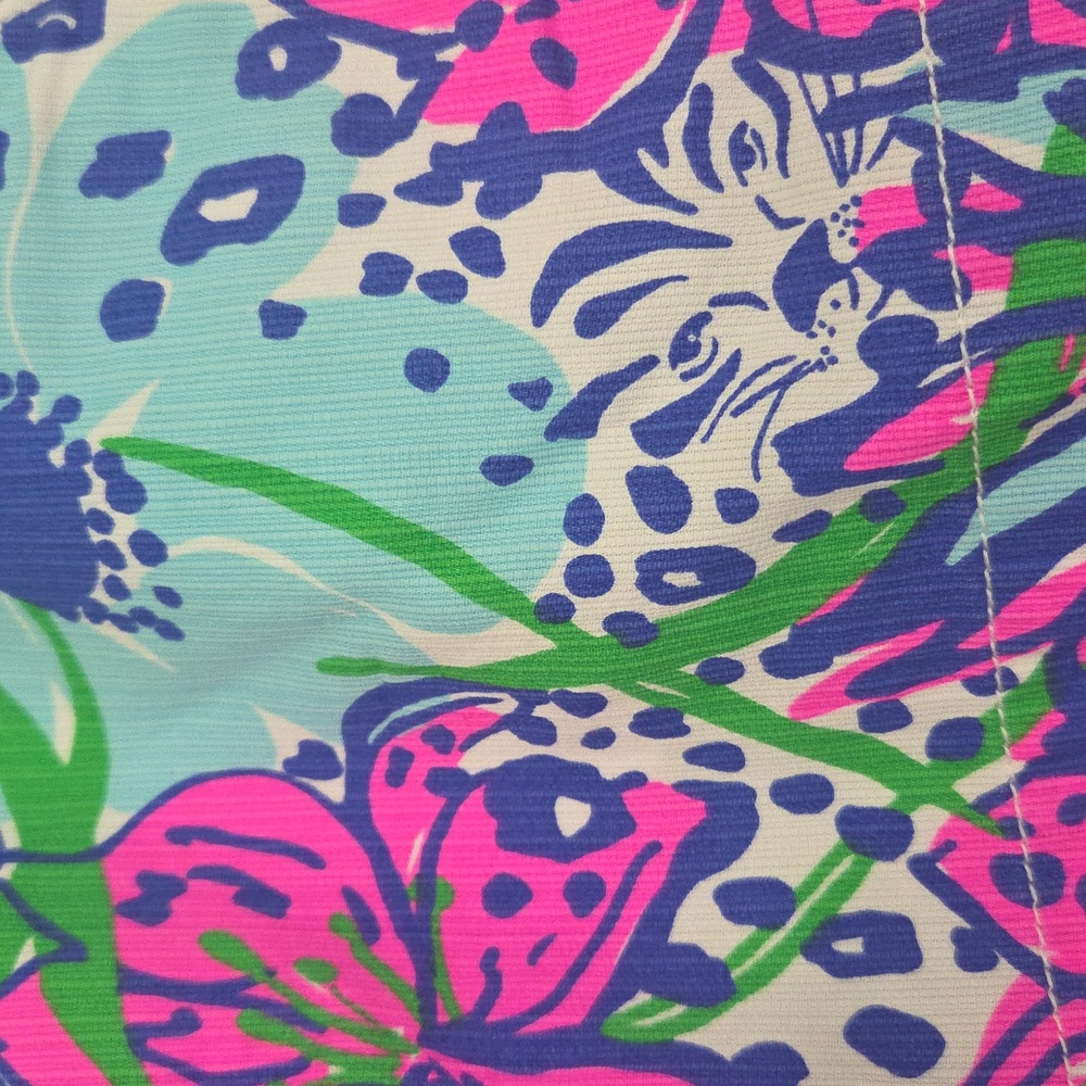 🌺Lilly Pulitzer Beautiful, Tropical Themed Callahan Shorts In Great Condition🌺 - Picture 4 of 15